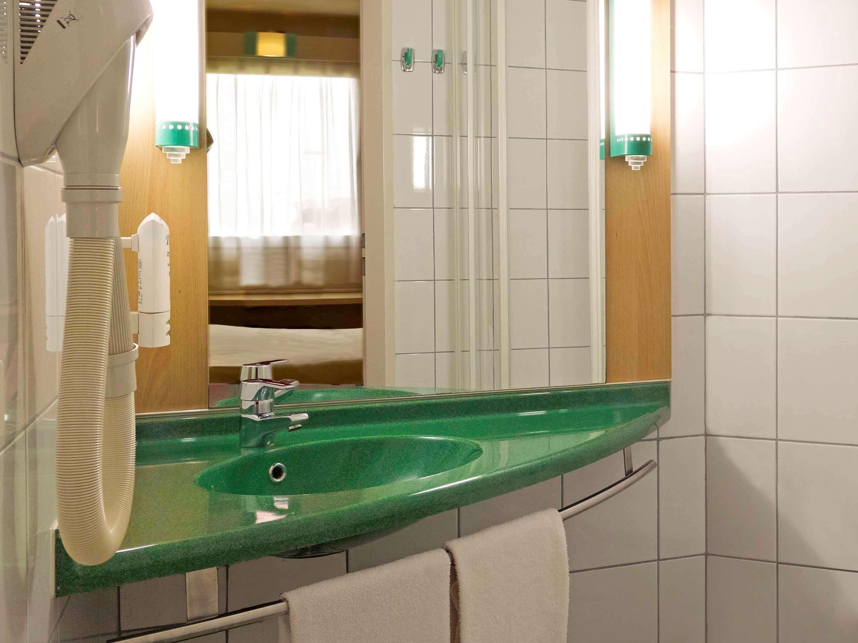 Ibis Katowice - Zabrze Hotel Exterior photo