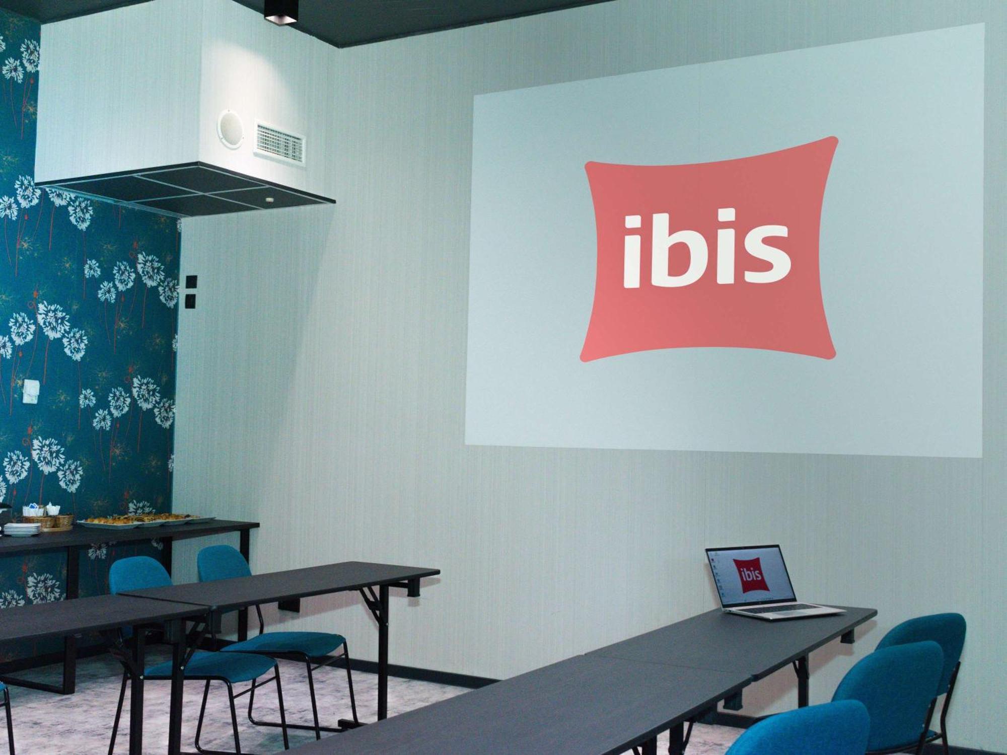 Ibis Katowice - Zabrze Hotel Exterior photo